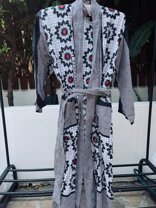 Queen of Hearts & Flowers